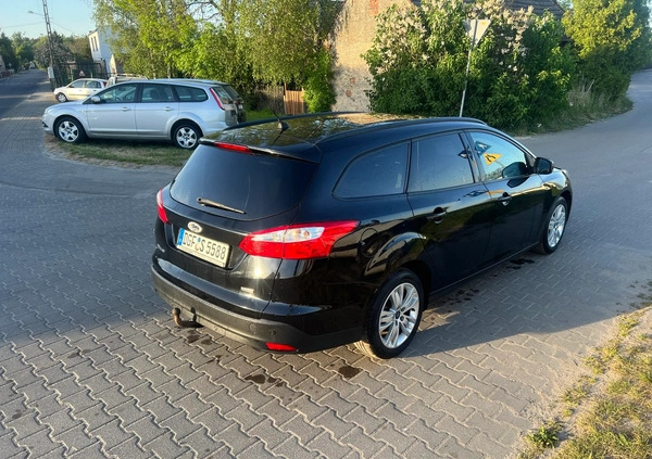 Ford Focus cena 19700 przebieg: 232048, rok produkcji 2011 z Pniewy małe 407